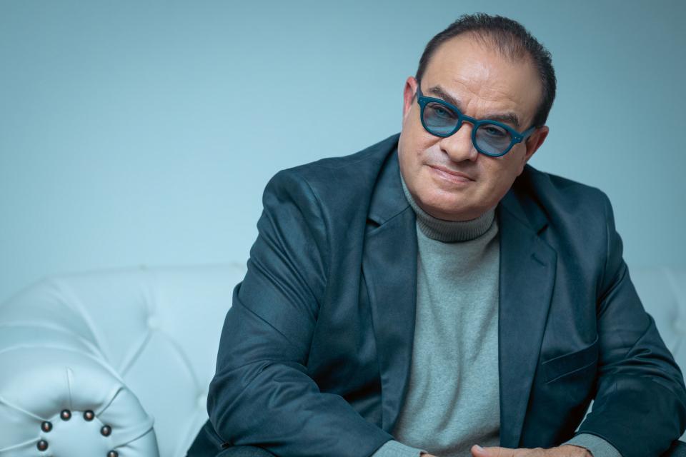 TONY VEGA